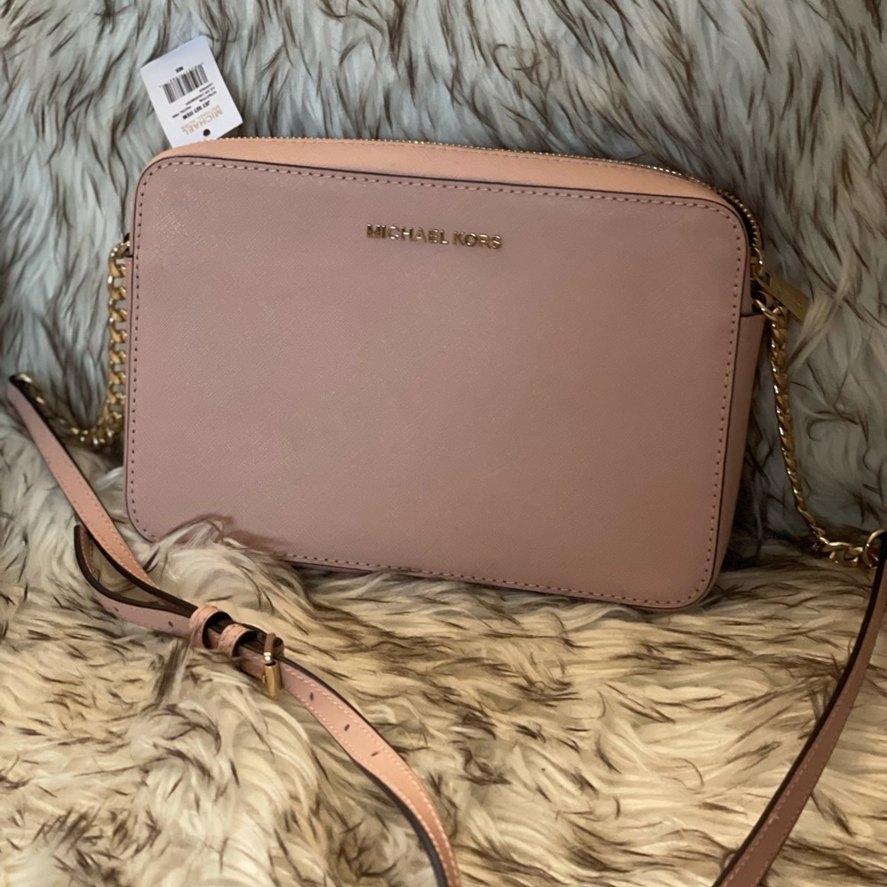 NWT Michael Kors Jet Set LG EW Crossbody